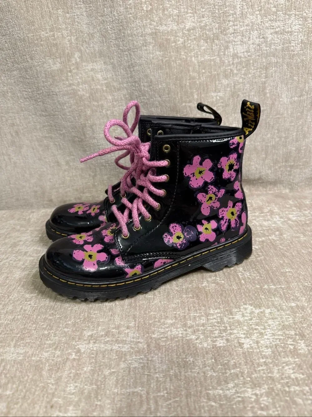 Dr. Martens Kids 1460 Pansy Patent Leather Lace Up Boots Black Pink Size 4